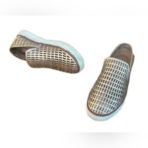 ANTONIO MELANI Abbi rose gold laser cut leather sneakers SZ 8